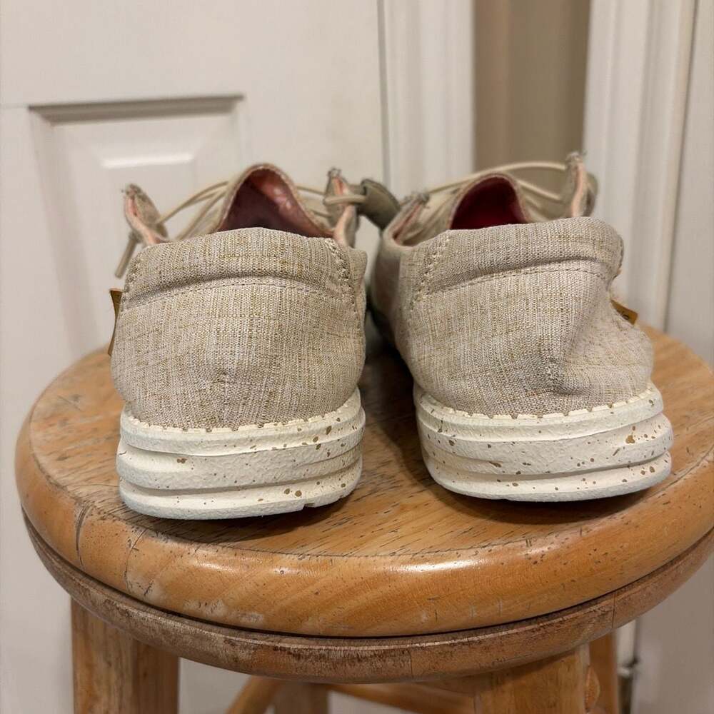 Hey Dude Women's Wendy Chambray White Nut Slip-On Casual Shoes - Picture 4 of 10